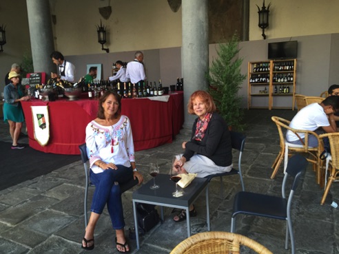 Wine with Sandy at Lucca wine tasking 6 euro for tastes of any 3 wines