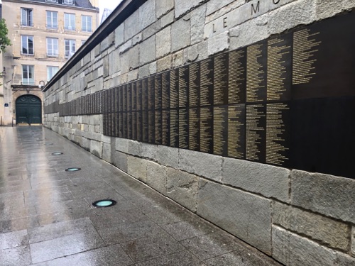 Wall of Honor - bronze plaque honors those who risked their lives to help the jewish people