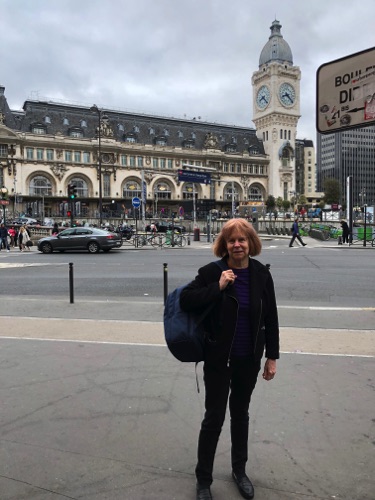Dow at Gare de Lyon
